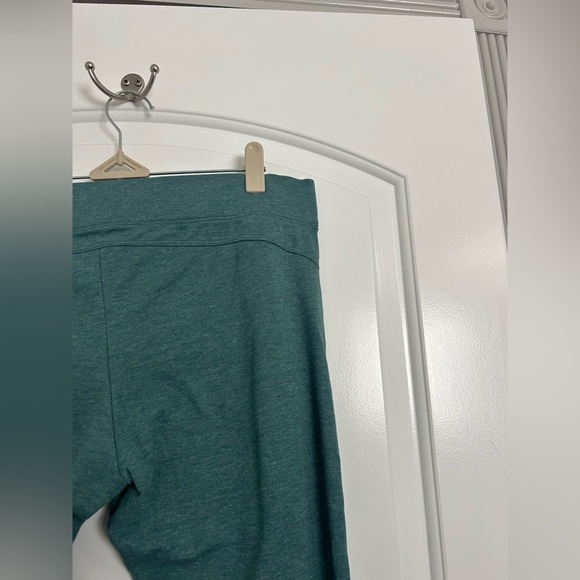 Lunya Restore Pocket Green Lounge Leggings Size Extra Large loungewear cozy - Picture 10 of 13